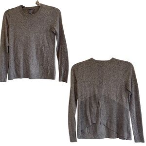 Leo & Sage Crew Neck Long Sleeve Vented Back Cotton Silk Gray Womens Size XS